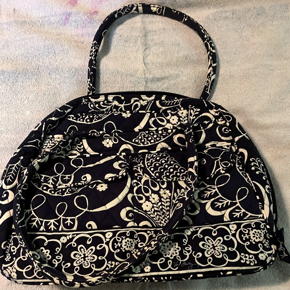 Vera Bradley Navy and White shoulder bag